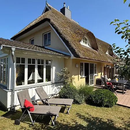 Haus Windfluechter 보른