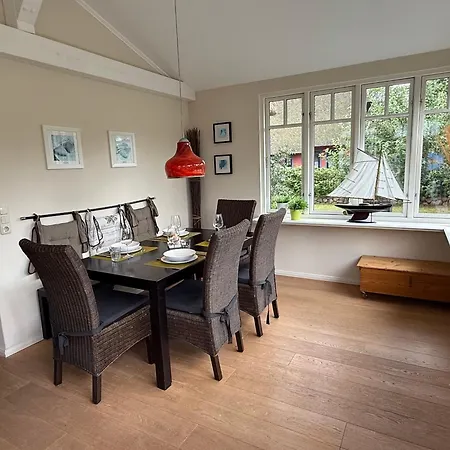 펜션 Haus Windfluechter